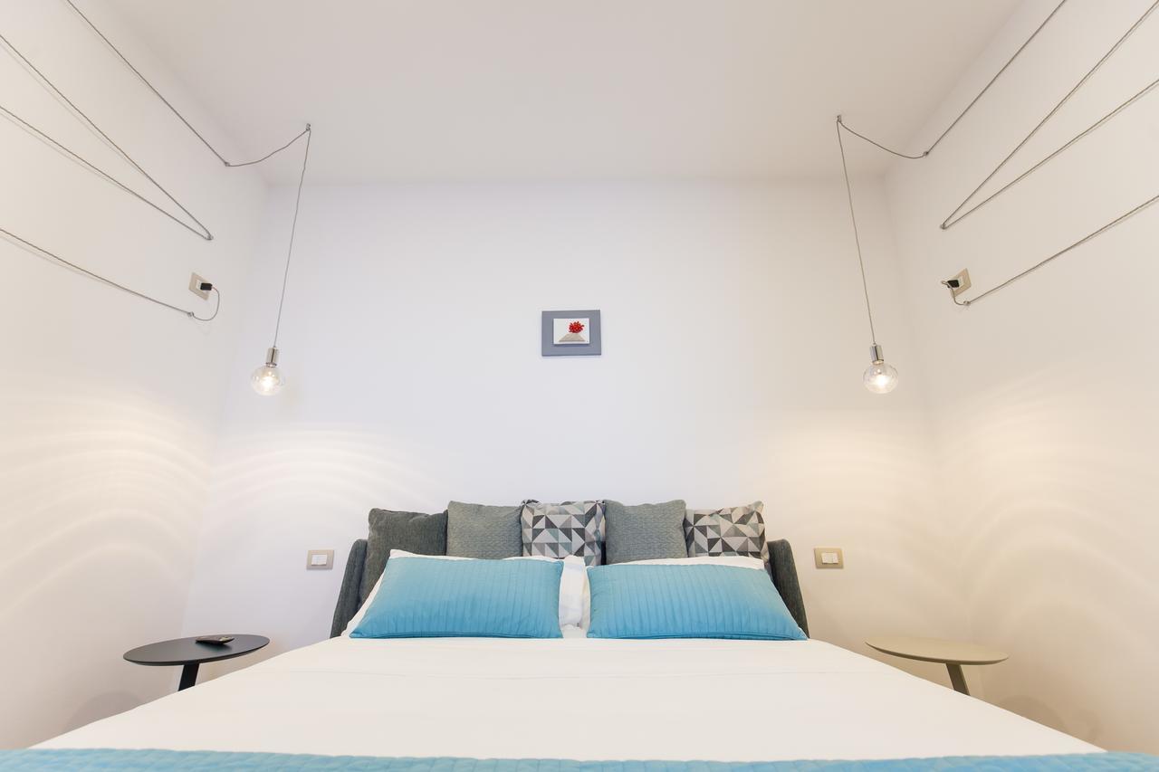 Savoy Riviera 2* Naples